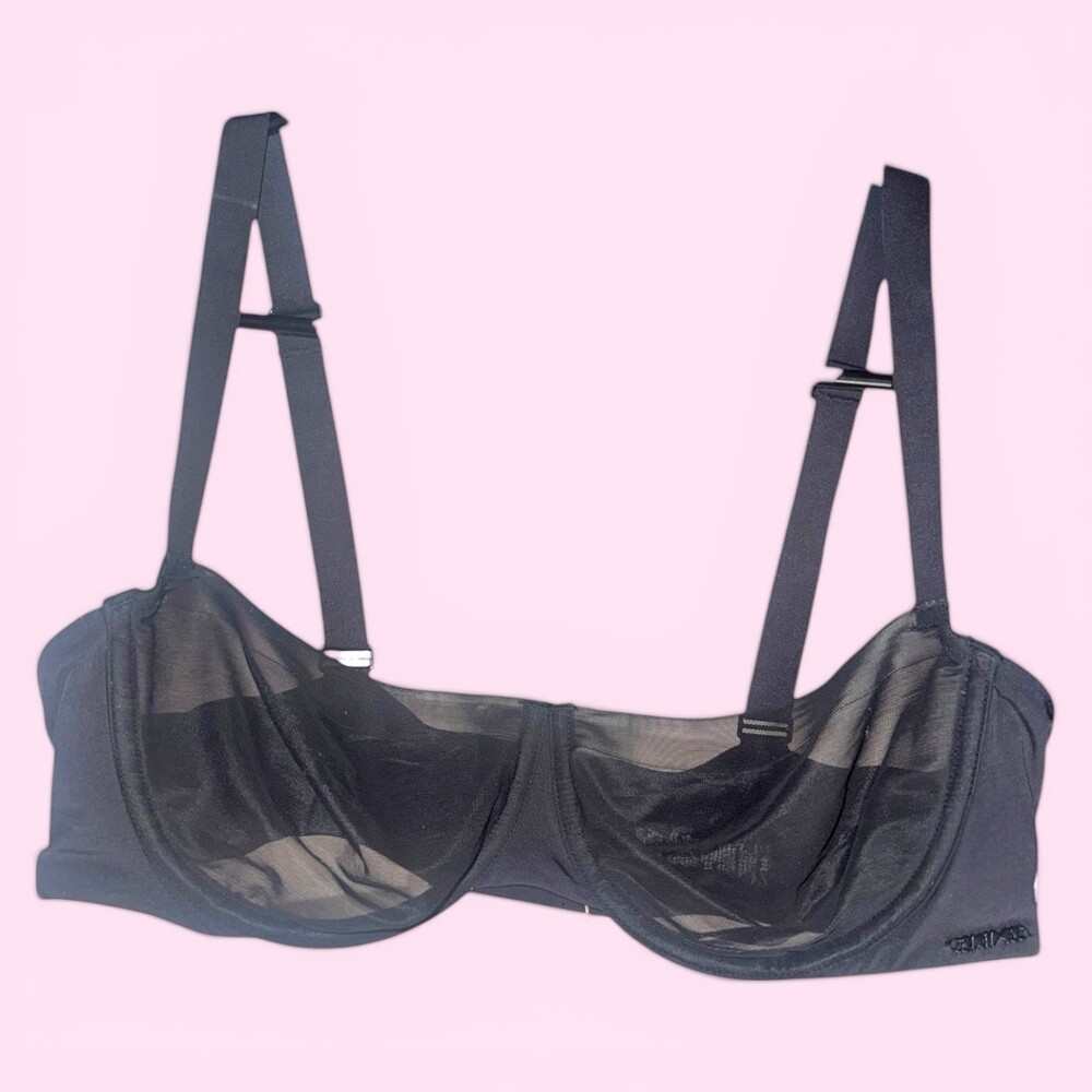 SKIMS - No Show Molded Unlined Balconette Bra in Onyx 36B - NWT